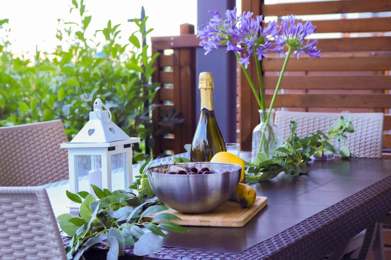 H11 Luxury 9A - Porto - Piscina - Jacuzzi Apartment Santo Stefano al Mare Ngoại thất bức ảnh