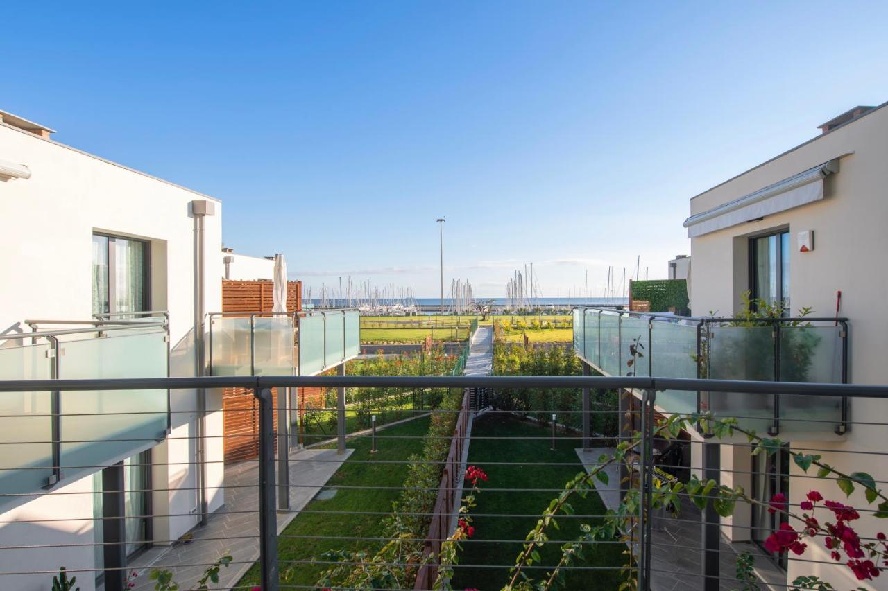 H11 Luxury 9A - Porto - Piscina - Jacuzzi Apartment Santo Stefano al Mare Ngoại thất bức ảnh